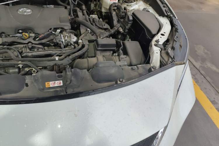 Used Toyota Harrier 2023 Dual-Engine 2.5L CVT Two-Wheel Drive Luxury Edition Engine Bay Left