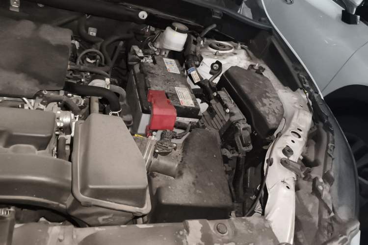 Used Toyota Harrier 2023 2.0L CVT Two-Wheel Drive Deluxe Edition Engine Bay Left