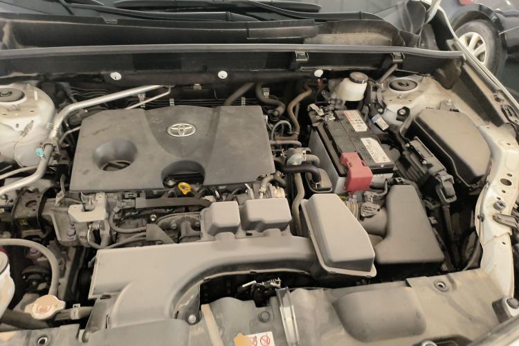 Used Toyota Harrier 2023 2.0L CVT Two-Wheel Drive Deluxe Edition Engine Bay