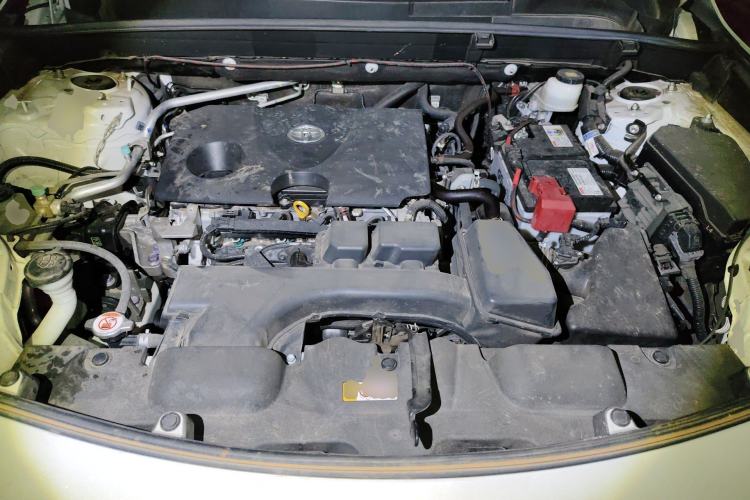 Used Toyota Harrier 2023 2.0L CVT Two-Wheel Drive Entry Version Engine Bay