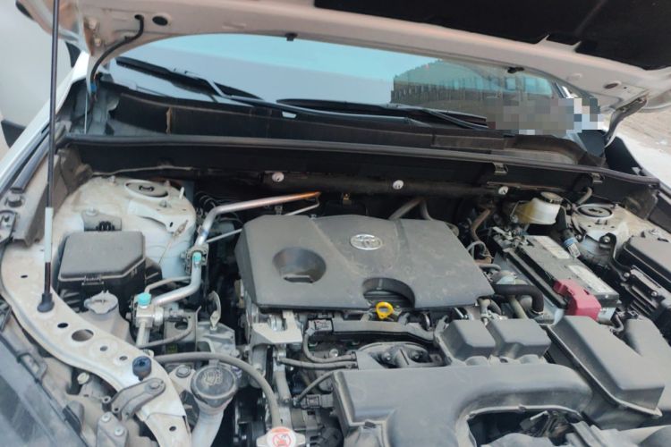 Used Toyota Harrier 2023 2.0L CVT Two-Wheel Drive Deluxe Edition Engine Bay Right