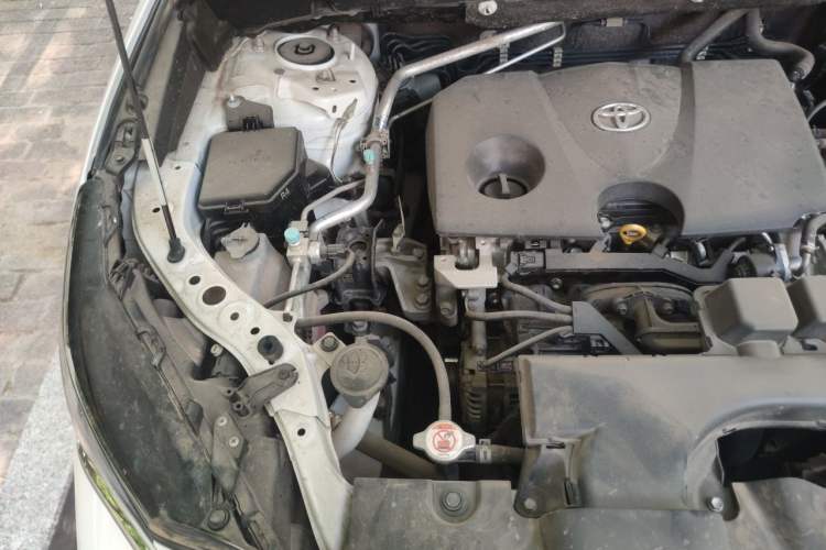 Used Toyota Harrier 2023 2.0L CVT Two-Wheel Drive Deluxe Edition Engine Bay Right