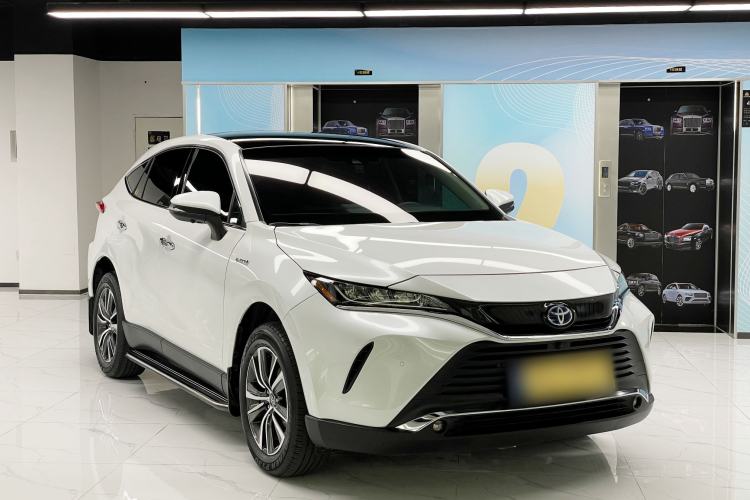 Used Toyota Harrier 2023 Dual-Motor 2.5L CVT 4x4 Luxury Edition Exterior 2