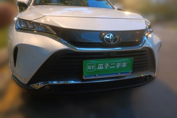 Used Toyota Harrier 2023 2.0L CVT Two-Wheel Drive Entry Version Front