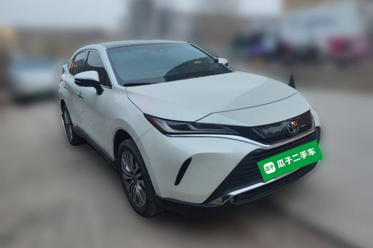 Used Toyota Harrier 2023 2.0L CVT Two-Wheel Drive Deluxe Edition Front Right 45 Deg
