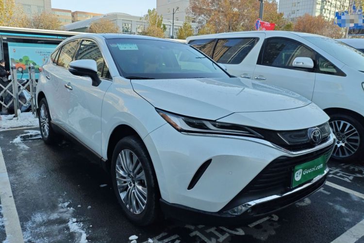 Used Toyota Harrier 2023 2.0L CVT Two-Wheel Drive Deluxe Edition Front Right 45 Deg