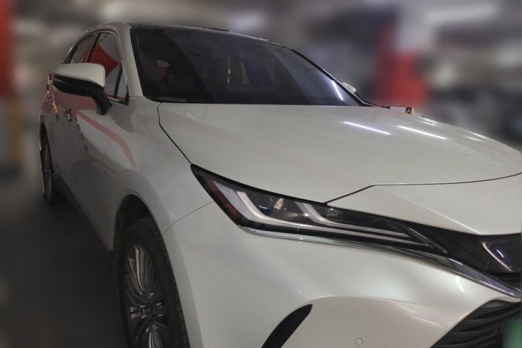 Used Toyota Harrier 2023 2.0L CVT Two-Wheel Drive Deluxe Edition Front Right 45 Deg