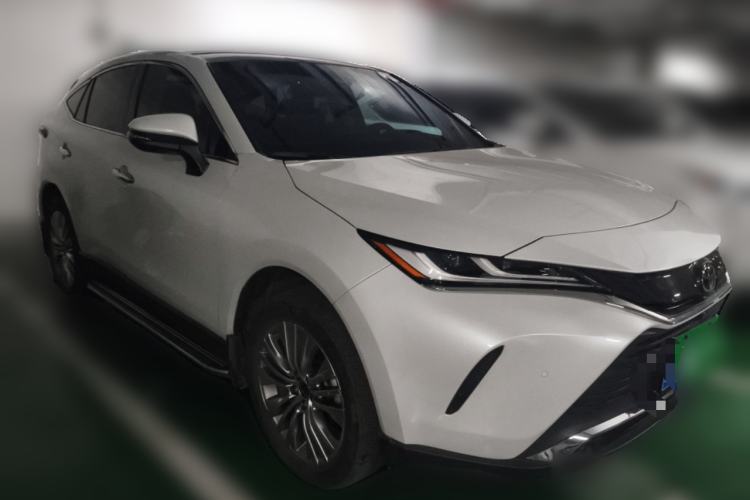 Used Toyota Harrier 2023 2.0L CVT Two-Wheel Drive Deluxe Edition Front Right 45 Deg