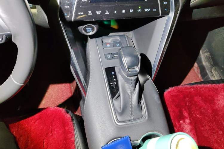 Used Toyota Harrier 2023 2.0L CVT Two-Wheel Drive Entry Version Gear Lever