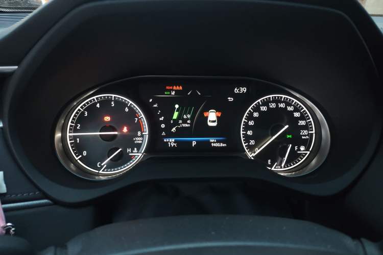 Used Toyota Harrier 2023 2.0L CVT Two-Wheel Drive Deluxe Edition Instrument Cluster