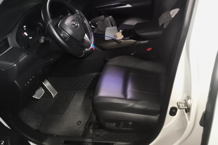 Used Toyota Harrier 2023 2.0L CVT Two-Wheel Drive Deluxe Edition Left Front Seat