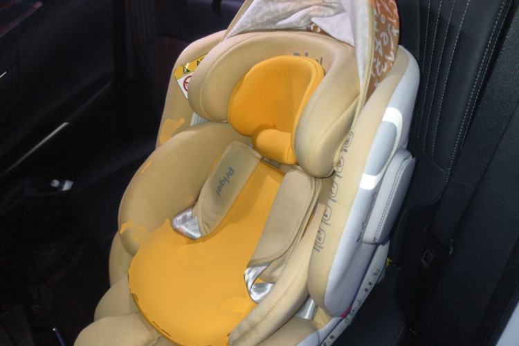 Used Toyota Harrier 2023 2.0L CVT Two-Wheel Drive Deluxe Edition Left Rear Seat