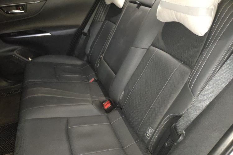 Used Toyota Harrier 2023 2.0L CVT Two-Wheel Drive Deluxe Edition Left Rear Seat