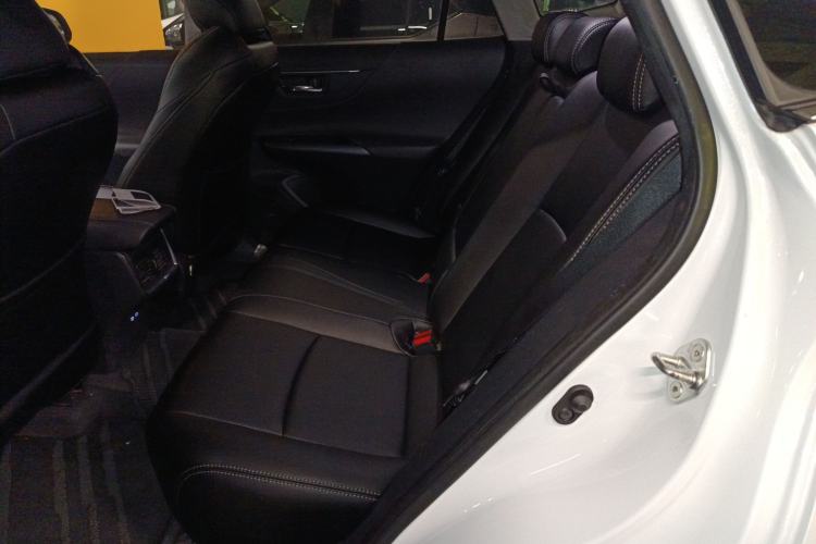 Used Toyota Harrier 2023 2.0L CVT Two-Wheel Drive Entry Version Left Rear Seat