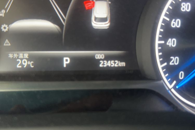 Used Toyota Harrier 2023 Dual-Motor 2.5L CVT 4x4 Deluxe Edition Odometer Close Up