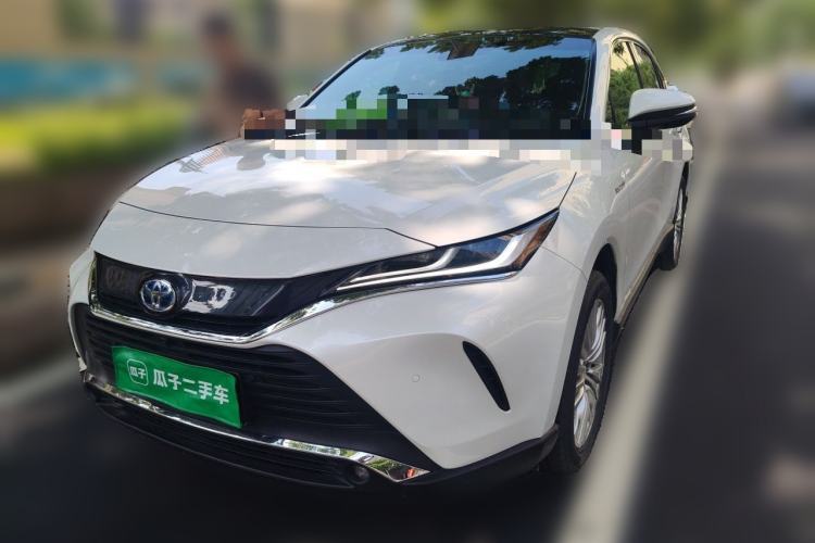 Toyota Harrier 2023 Dual-Motor 2.5L CVT 4x4 Deluxe Edition مستعملة Guazi used car, China used car export, Used car for sale, Used  cars, Cheapest cars for sale