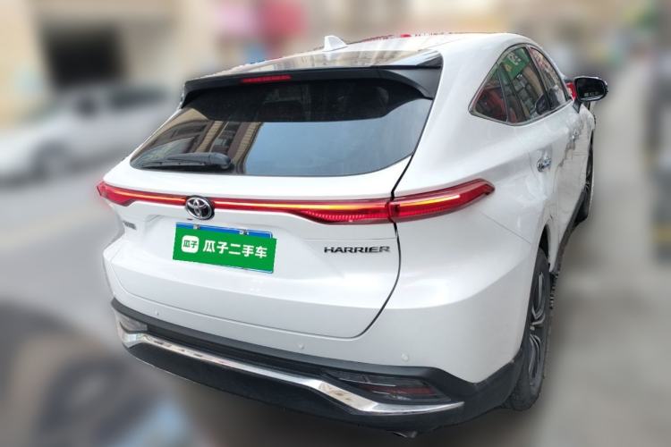 Used Toyota Harrier 2023 2.0L CVT Two-Wheel Drive Luxury Edition Rear