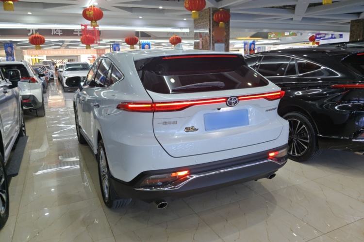 Used Toyota Harrier 2023 2.0L CVT Two-Wheel Drive 20th Anniversary Platinum Edition Rear Left 45 Deg