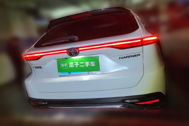 Used Toyota Harrier 2023 2.0L CVT Two-Wheel Drive Entry Version Rear