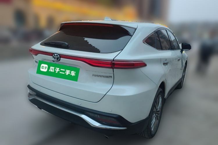 Used Toyota Harrier 2023 2.0L CVT Two-Wheel Drive Deluxe Edition Rear Right 45 Deg