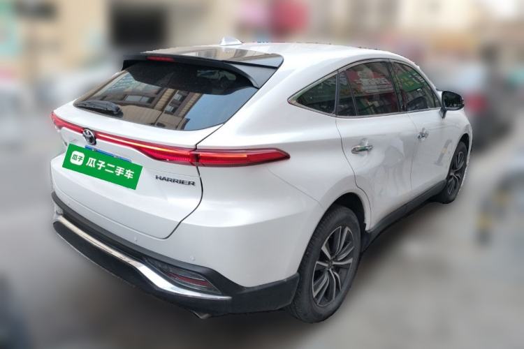 Used Toyota Harrier 2023 2.0L CVT Two-Wheel Drive Luxury Edition Rear Right 45 Deg