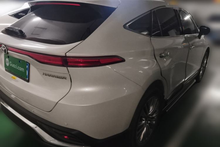 Used Toyota Harrier 2023 2.0L CVT Two-Wheel Drive Deluxe Edition Rear Right 45 Deg