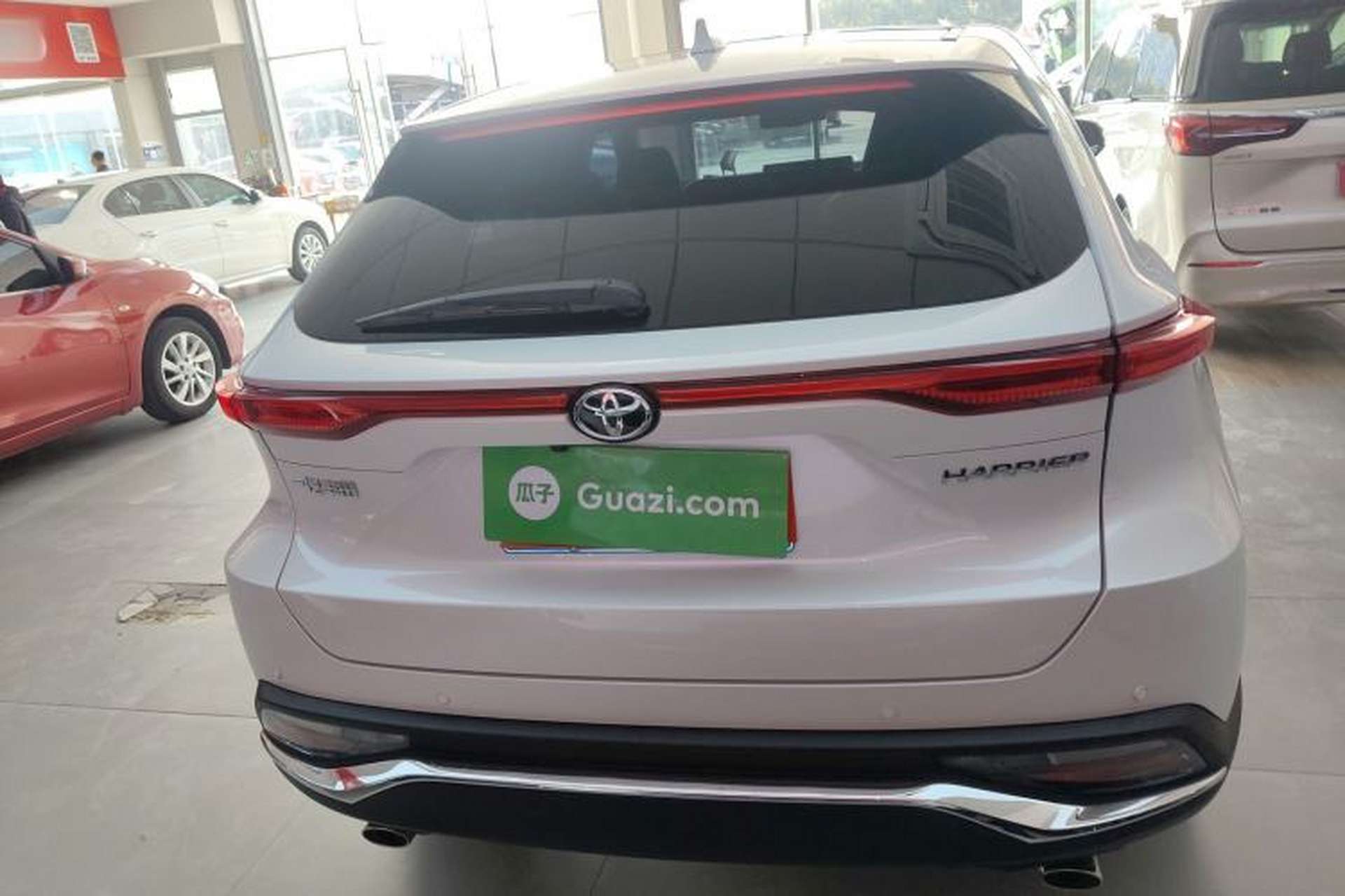 Used Toyota Harrier 2023 2.0L CVT Two-Wheel Drive Deluxe Edition Rear