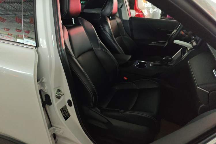 Used Toyota Harrier 2023 2.0L CVT Two-Wheel Drive Entry Version Right Front Seat