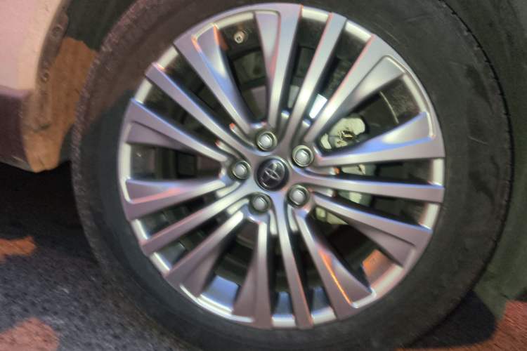 Used Toyota Harrier 2023 2.0L CVT Two-Wheel Drive Deluxe Edition Right Front Wheel Hub
