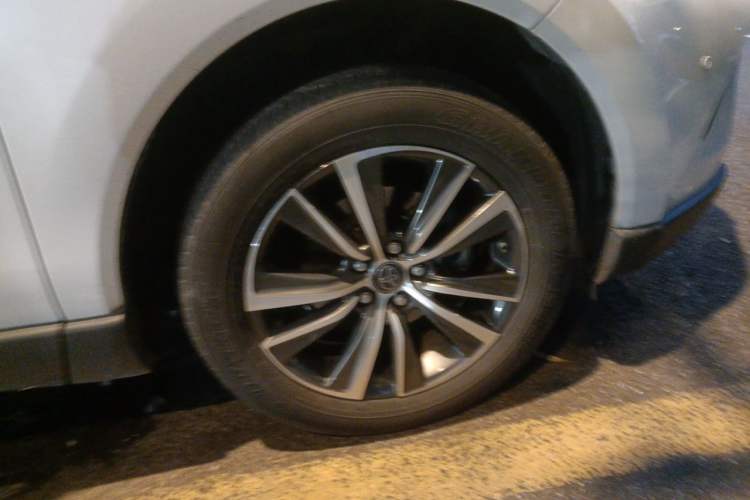 Used Toyota Harrier 2023 2.0L CVT Two-Wheel Drive Entry Version Right Front Wheel Hub