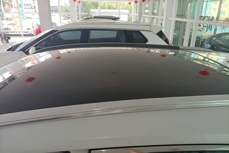 Used Toyota Harrier 2023 2.0L CVT Two-Wheel Drive Deluxe Edition Roof
