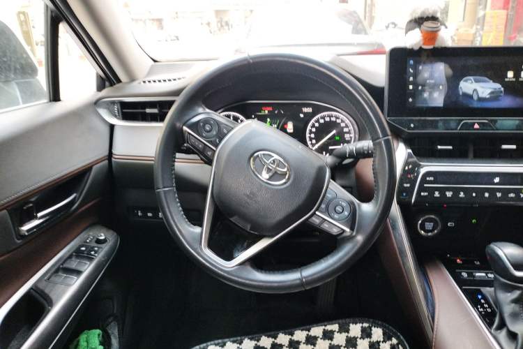 Used Toyota Harrier 2023 2.0L CVT Two-Wheel Drive Luxury Edition Steering Wheel