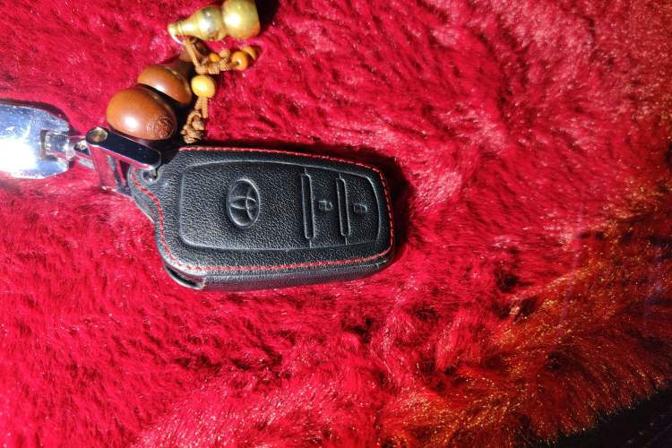 Used Toyota Harrier 2023 2.0L CVT Two-Wheel Drive Entry Version Vehicle Key