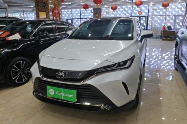 Used Toyota Harrier 2023 2.0L CVT Two-Wheel Drive 20th Anniversary Platinum Edition