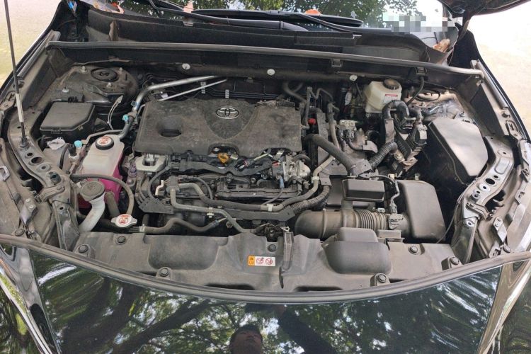 Used Toyota Harrier 2024 Dual-Engine 2.5L CVT Two-Wheel Drive Luxury Edition Engine Bay