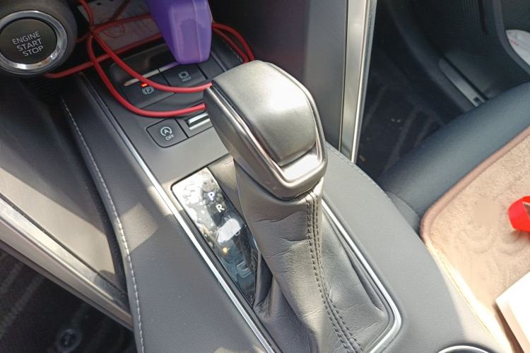 Used Toyota Harrier 2024 2.0L CVT Two-Wheel Drive Entry Version Gear Lever