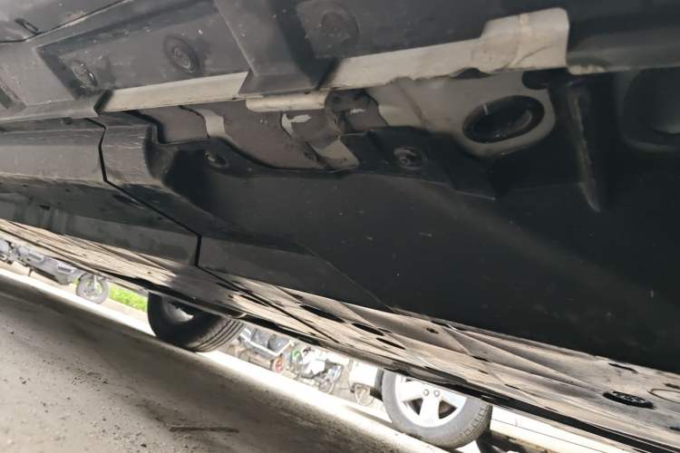 Used Toyota Harrier 2024 2.0L CVT Two-Wheel Drive Luxury Edition Chassis Rear Left