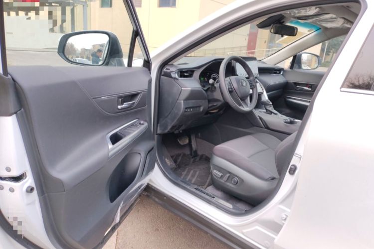 Used Toyota Harrier 2024 2.0L CVT Two-Wheel Drive Entry Version Driver Seat