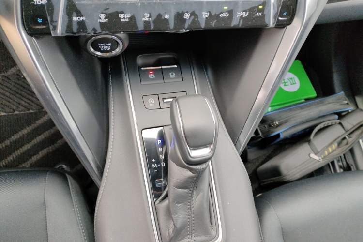 Used Toyota Harrier 2024 2.0L CVT Two-Wheel Drive Entry Version Gear Lever