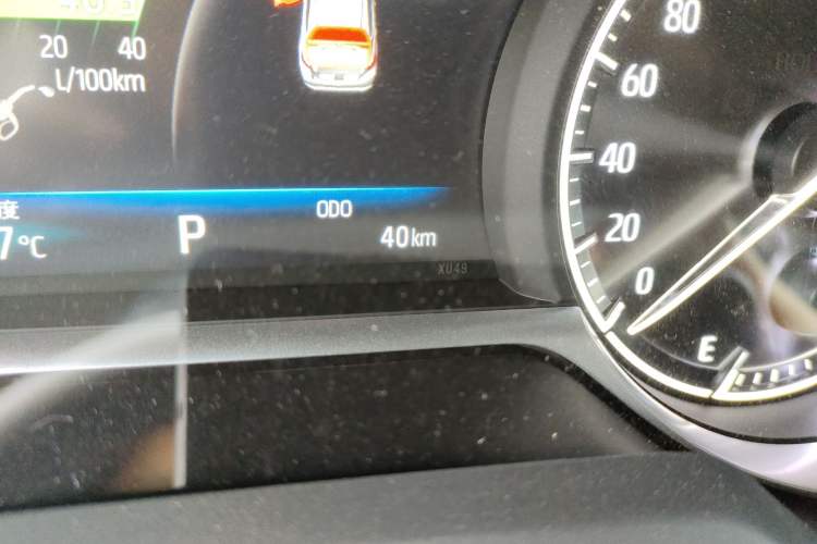 Used Toyota Harrier 2024 2.0L CVT Two-Wheel Drive Entry Version Odometer Close Up