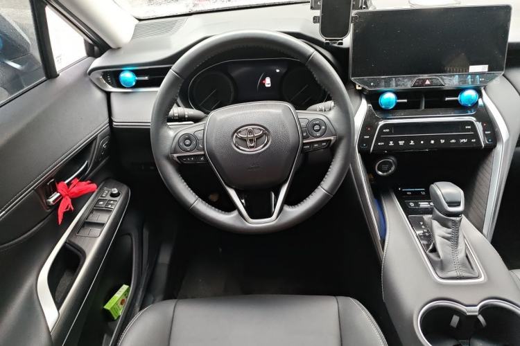 Used Toyota Harrier 2024 2.0L CVT Two-Wheel Drive Luxury Edition Steering Wheel