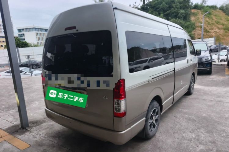 Used Toyota HIACE 2011 2.7L Automatic Standard Edition 13 Seats Rear Right 45 Deg