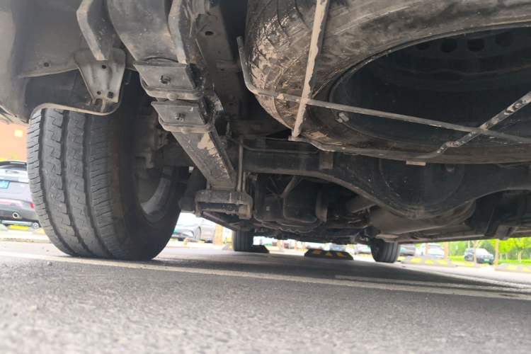 Used Toyota HIACE  Chassis Rear Left