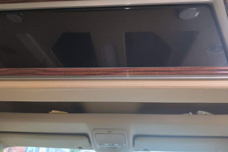 Used Toyota HIACE  Headliner