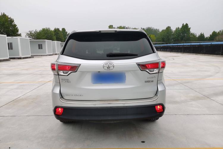 Used Toyota Highlander 2017 2.0T Two-Wheel Drive Elite Edition 5 Seats Exterior 4