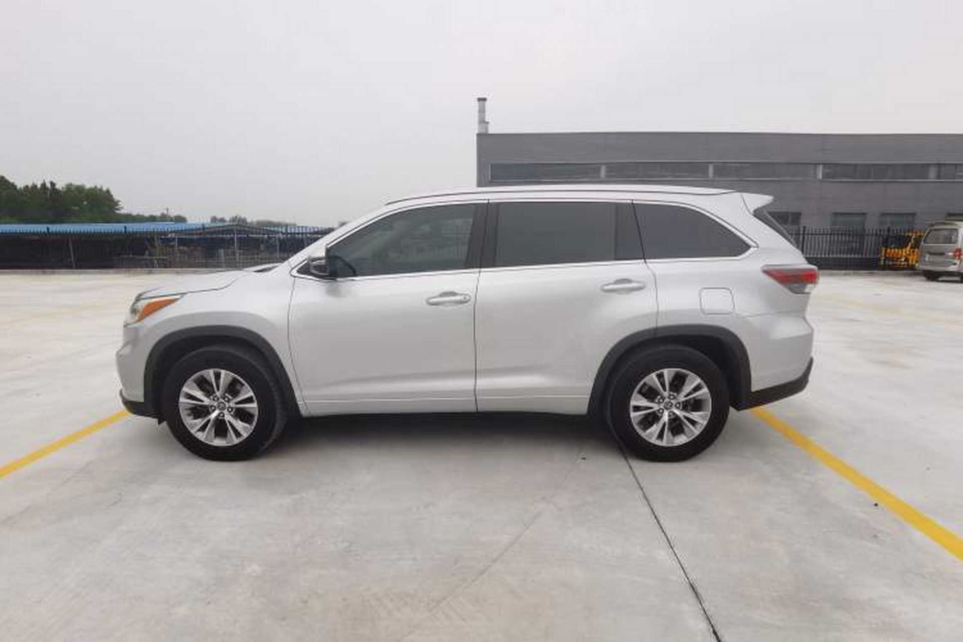 Used Toyota Highlander 2017 2.0T Two-Wheel Drive Elite Edition 5 Seats Exterior 7