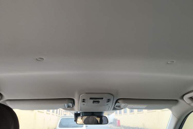 Used Toyota Highlander 2024 2.5L Smart Electric Hybrid Dual-Motor Two-Wheel-Drive Elite Edition 5 Seats Headliner