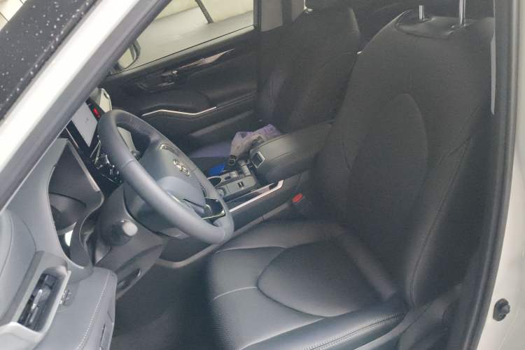 Used Toyota Highlander 2024 2.5L Smart Electric Hybrid Dual-Motor Two-Wheel-Drive Elite Edition 5 Seats Left Front Seat