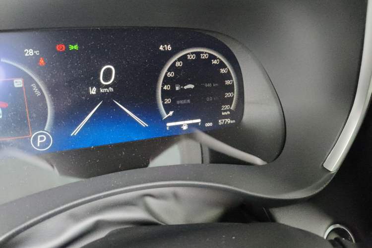 Used Toyota Highlander 2024 2.5L Smart Electric Hybrid Dual-Motor Two-Wheel-Drive Elite Edition 5 Seats Odometer Close Up