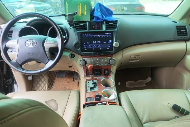 Used Toyota Highlander 2007 LIMITED Edition Center Console